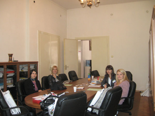 01 Registration desk